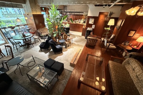 in the house / Nishiwaseda “Emporium”
