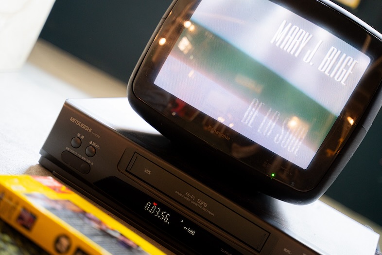 80年代のブラウン管テレビ