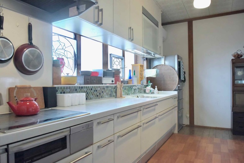 佐倉スタジオ｜【台所】作業スペースの広いキッチン