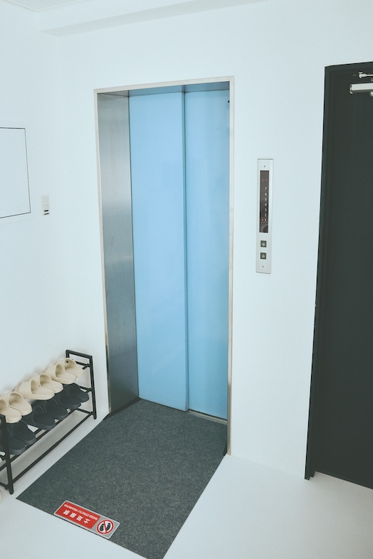 エレベーター完備