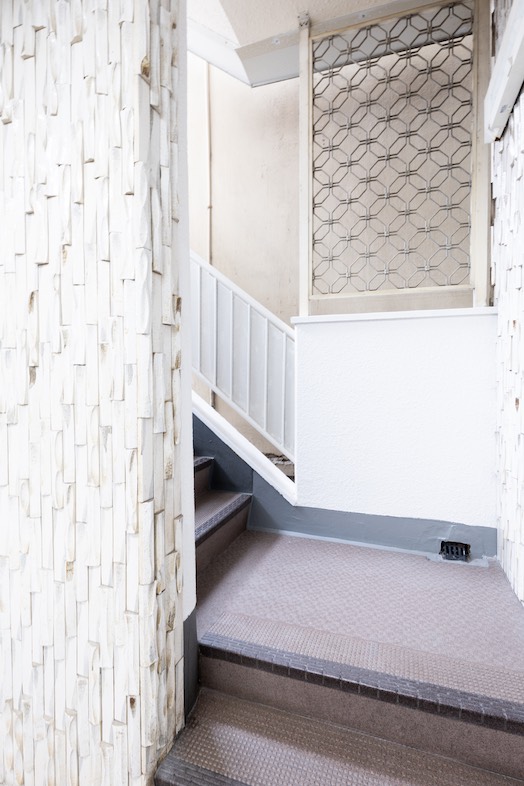 TOKYOSTAY Studio｜【共用部】エントランス外階段