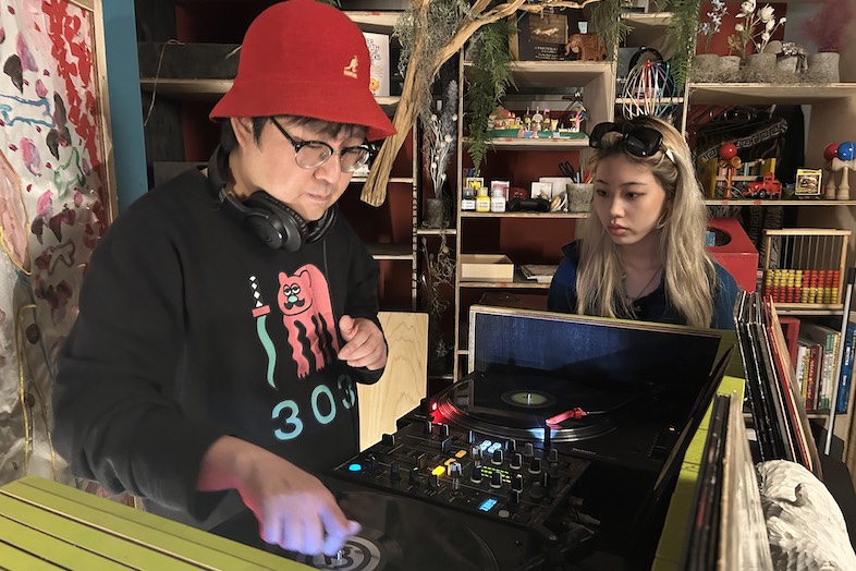 DJブース使用例