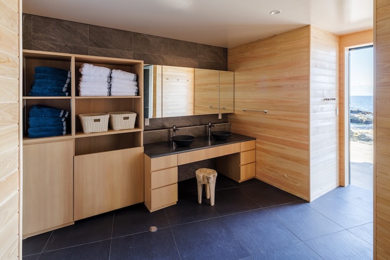 Yokohama K Studio GIFT HOUSE 館山︎｜脱衣所・洗面台