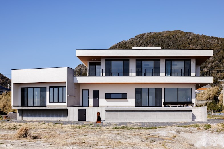 Yokohama K Studio GIFT HOUSE 館山︎｜モダンな建物