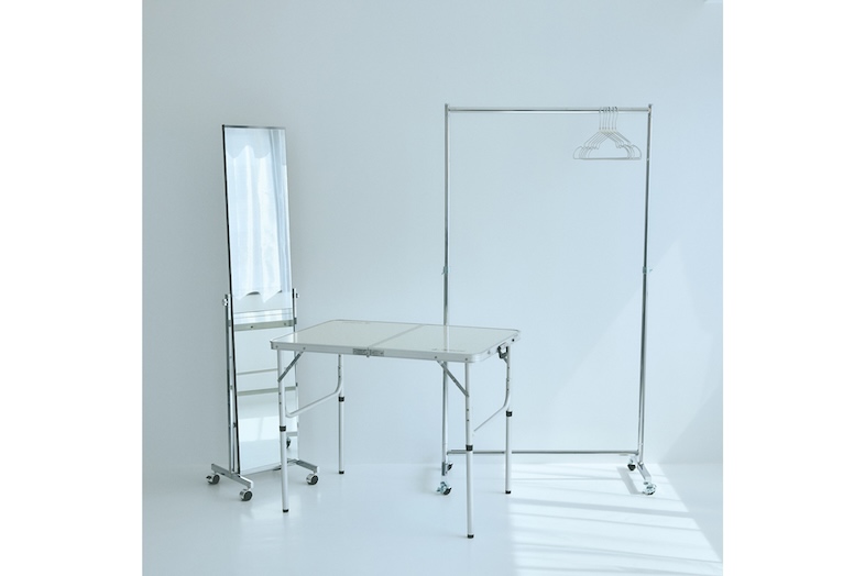 SHIROKABEスタジオ｜全身鏡やハンガーラックなども有