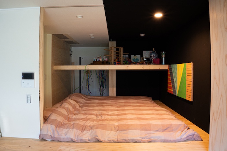 Lab8 Tokyo｜【2F 】大型ベッドがあり、夫婦・カップルのライフスタイルシーンにおすすめ