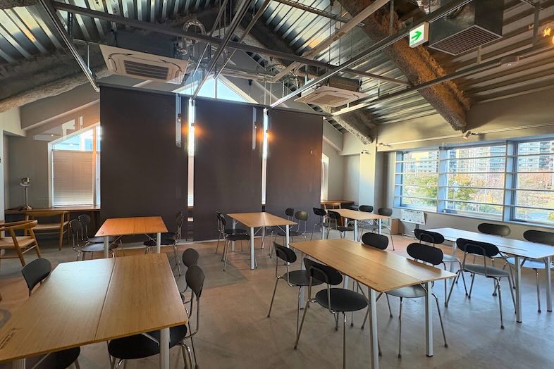 GOBLIN.晴海店｜コーポレート広告に使用する写真撮影におすすめ！「オフィス」風の『撮影スタジオ』