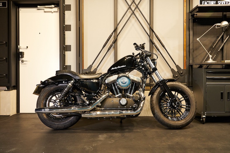 オプション撮影備品：ハーレー・ダビッドソンXL1200Xフルカスタム仕様（常備していないため事前に予約必須）
