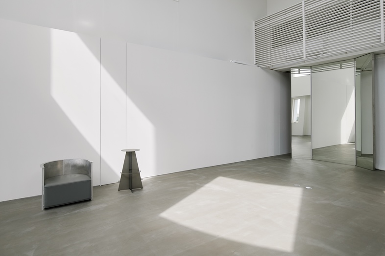 FORMEI｜時間とともに表情を変える光が被写体を一層際立たせます