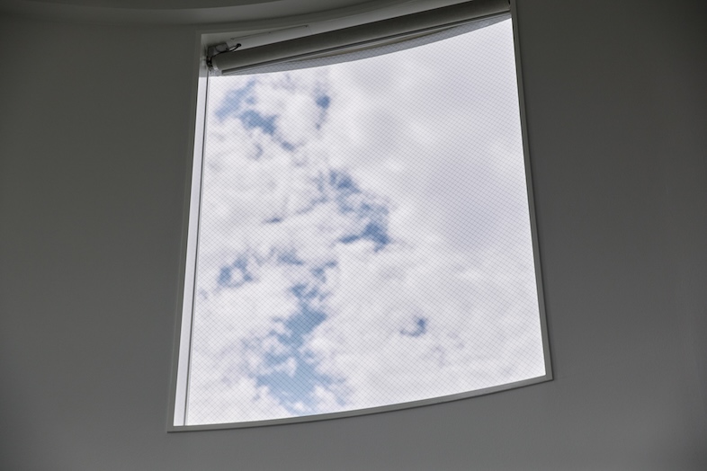 FORMEI｜窓から覗く空模様も画になる空間 ※遮光可能