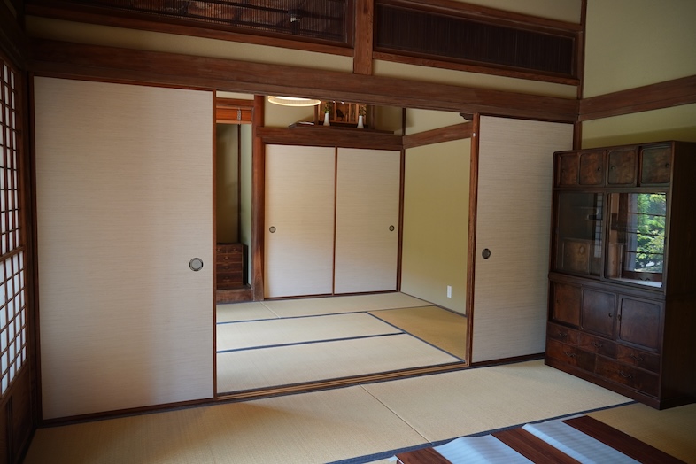 二間続きの和室