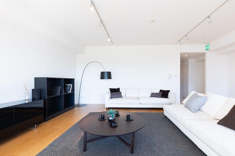 GOBLIN.お台場BLDG店 -HOUSE- #1216｜白壁で被写体が引き立つ