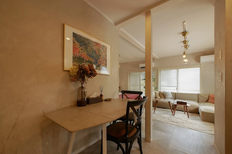 846apartment / 1F｜ダイニングテーブル
