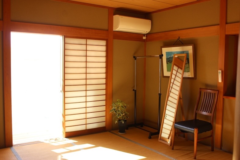 Family Studio Kashiwa｜【2F和室】控室グッズもそろっています