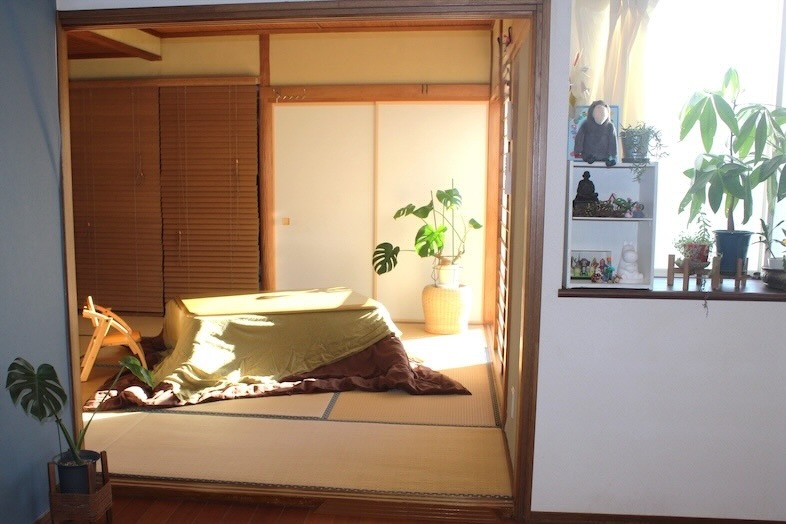 Family Studio Kashiwa｜【1F】くつろぎの和室/ふんだんに光が入ります