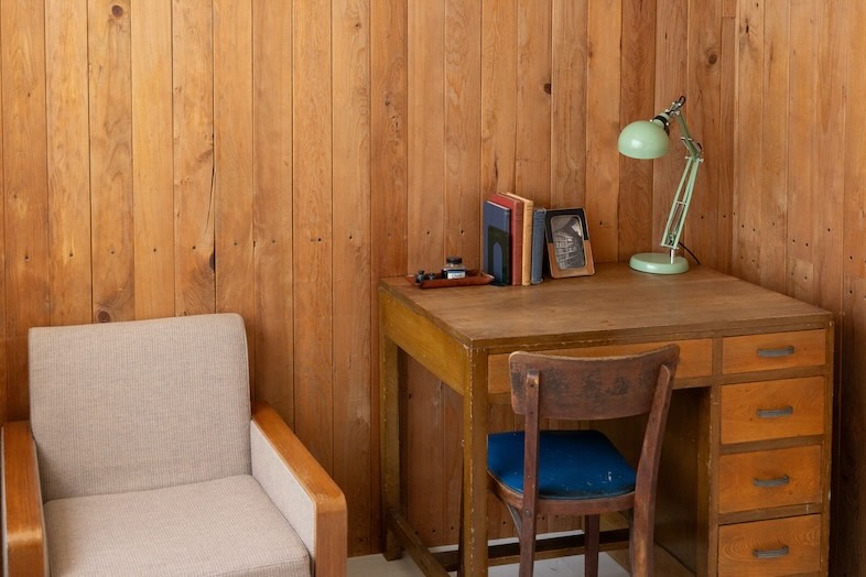 STUDIO BRASS｜デスクでのワークシーンも撮影可能