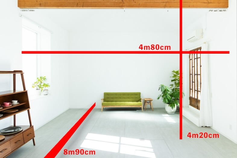 STUDIO BRASS｜白を基調としたメインスペースのサイズ