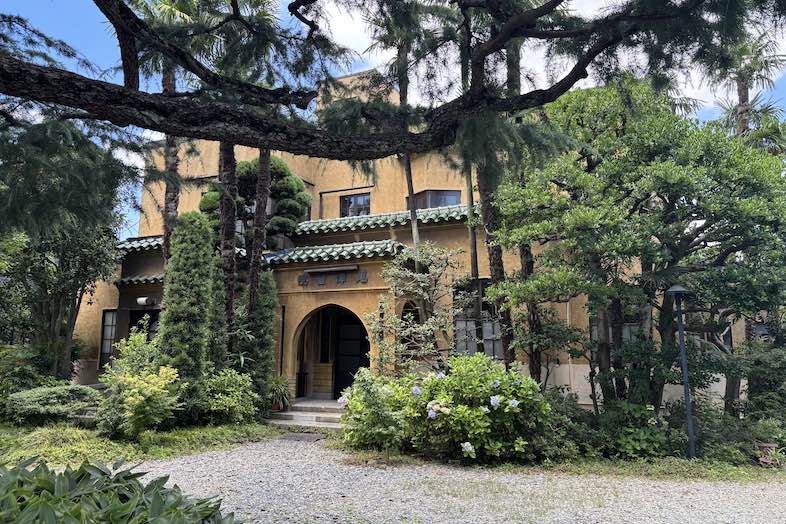 方斎庵｜【外観】昭和初期から残る趣ある建物
