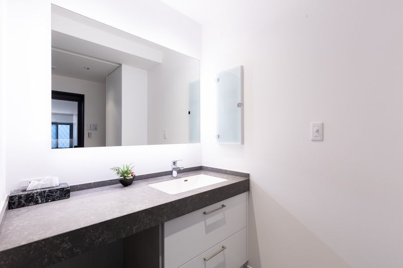 スタジオINAMURA248｜朝の支度シーンや美容商材撮影にも◎