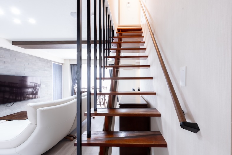 スタジオINAMURA248｜スケルトン階段