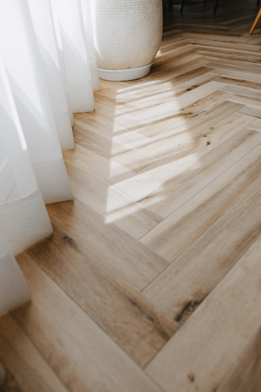 STUDIO DROP｜ナチュラルなフローリング