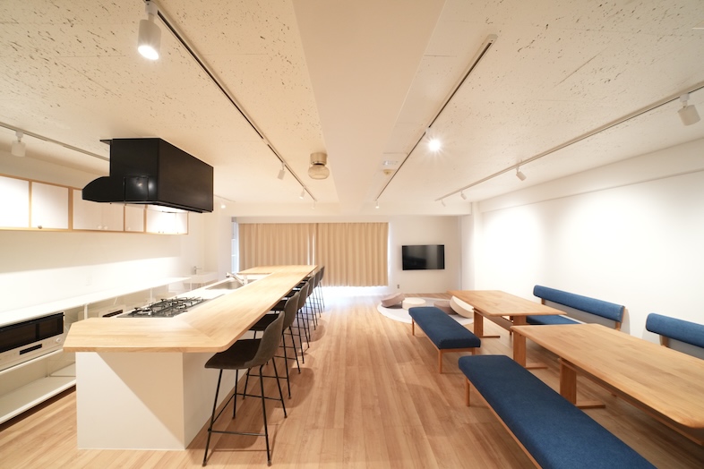 Private Kitchen Palm