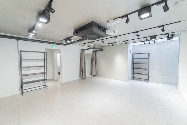 GOBLIN.表参道GALLERY店｜【2F】使い勝手の良い空間は、商品展示やアパレルポップアップの世界観構築にも最適