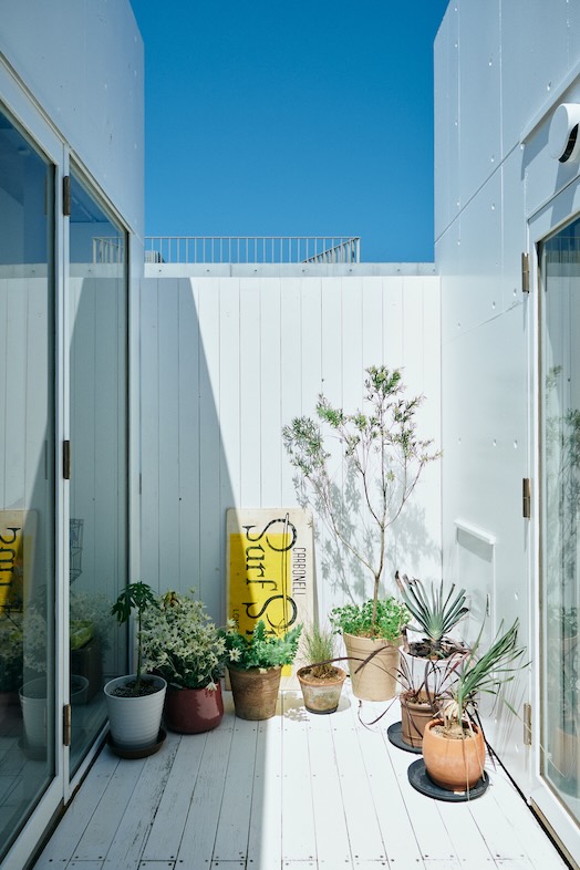 The NOON 七里ヶ浜スタジオ｜自然光と海風が感じられるスタジオ