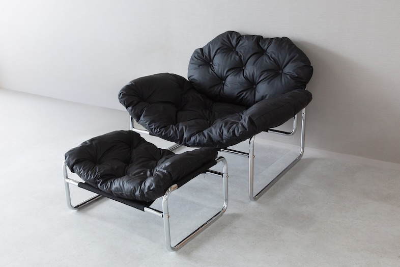 リンゴバケーション神保町店｜家具・備品