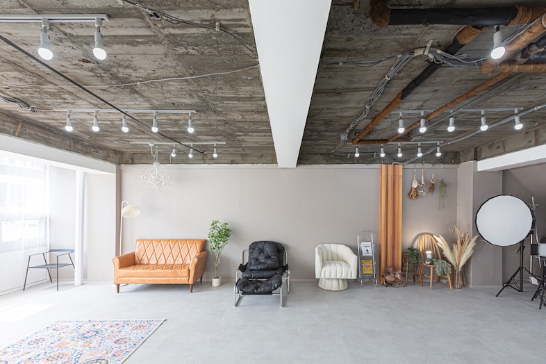 リンゴバケーション神保町店｜家具や備品のレイアウトは自在