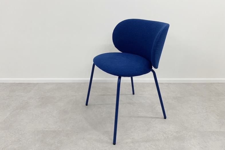 リンゴバケーション神保町店｜家具・備品