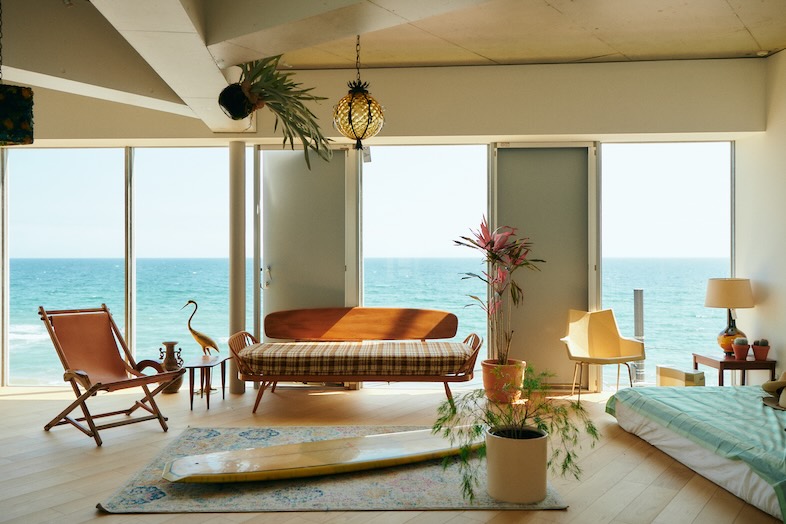 The NOON 七里ヶ浜スタジオ｜インテリアと海景の絶妙なコントラストはライフスタイル系撮影にもおすすめ