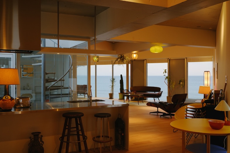 The NOON 七里ヶ浜スタジオ｜映画のワンシーンのような画が撮れる