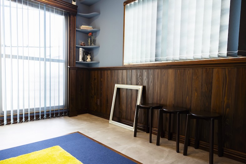 Studio Mekuru｜【3F Archive】壁面ディテールを活かしたアート的な空間は、プロップ撮影や雑誌スチールにも対応