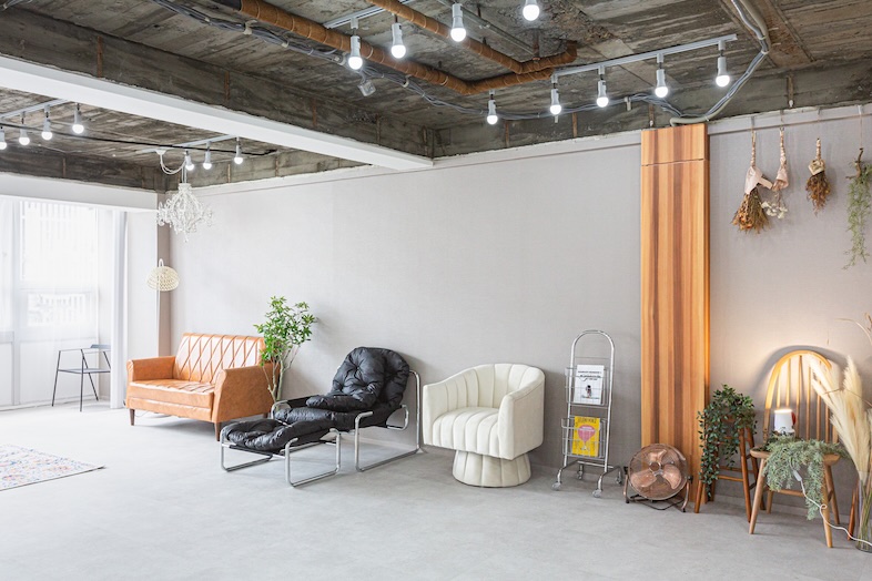 リンゴバケーション神保町店｜家具・備品