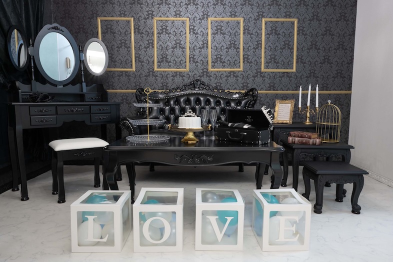 ティアリナ フォトスタジオ 北千住｜LOVEオブジェで推し愛を表現した記念ショットも撮れる