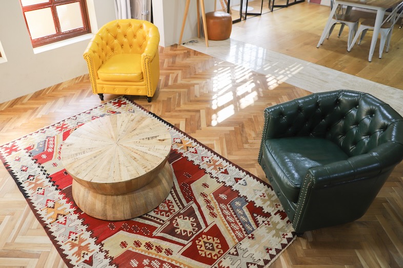 スタジオポルト｜【Bst】プロダクトやディテール撮影とも相性抜群