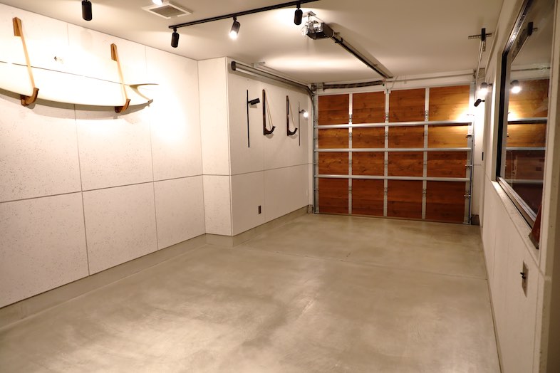 The PIER｜【1F ガレージ】レイアウト次第でハウスシーンの撮影も可能です