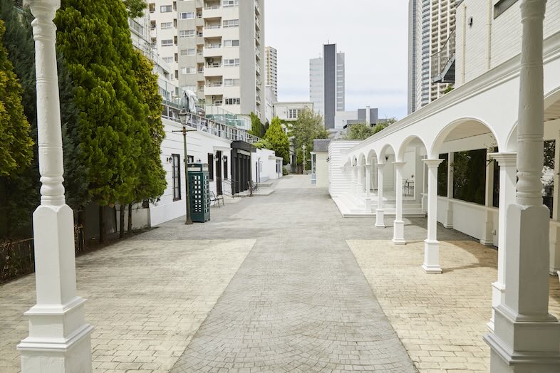 EASE 目黒 -OLD AVENUE-｜海外の小さな街角のような雰囲気でファッションや物撮りができる