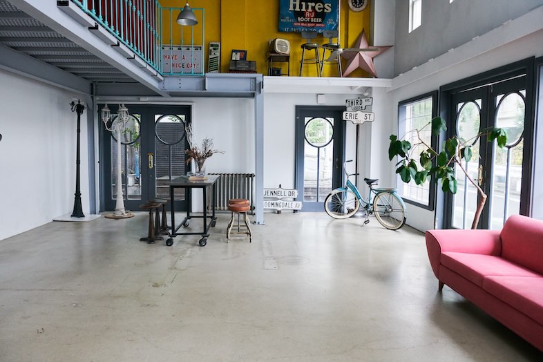 EASE 目黒 -NY FACTORY-｜ポップテイストのスタイリングを撮影したい雑誌撮影におすすめ！ポップな雰囲気の『撮影スタジオ』