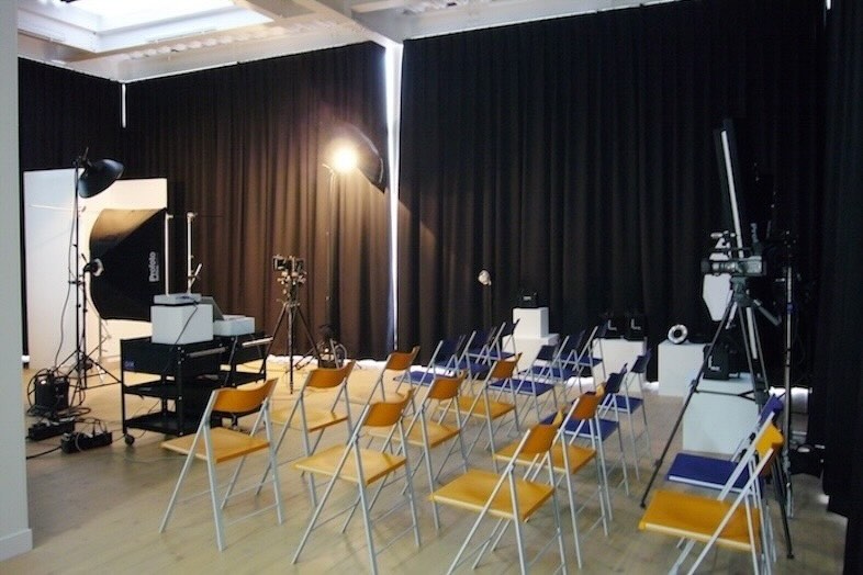 PIX神戸スタジオ｜【studio07】展示説明会にも対応