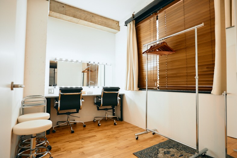 STUDIO BENBEN 九段下・市ヶ谷｜メイクルームは控室としても利用可