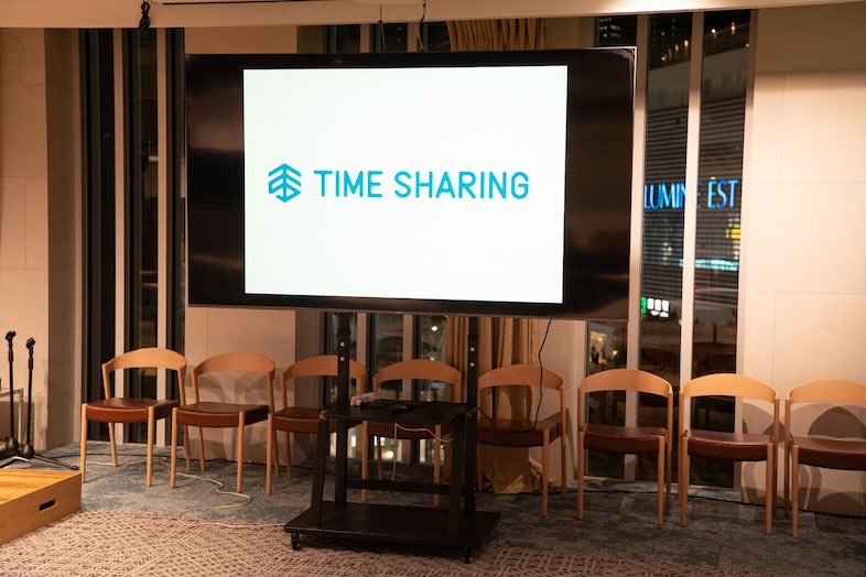 GOBLIN.新宿LOUNGE店｜大型モニター完備