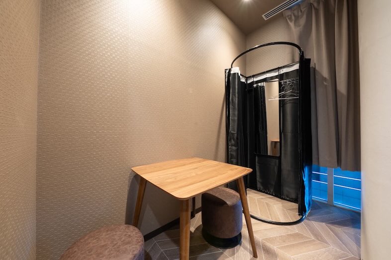 GOBLIN.新宿LOUNGE店｜フィッティングや準備に使えるスペース
