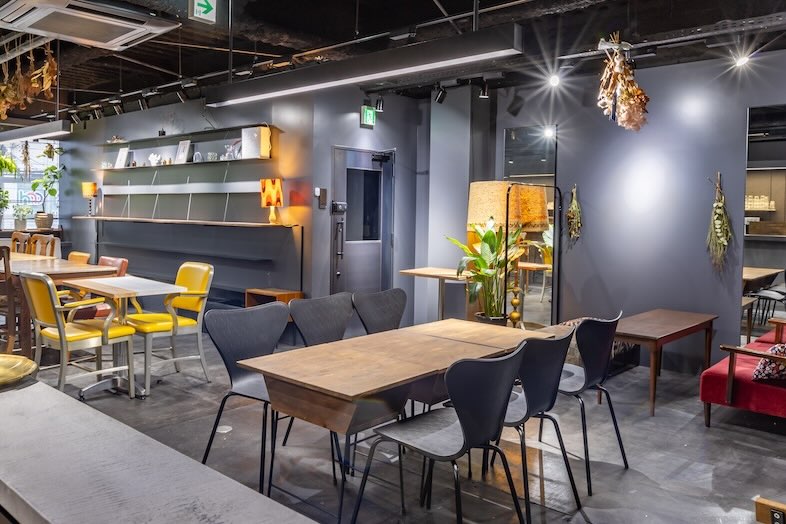 CafefleurLOUNGE心斎橋｜商品紹介やアーティストインタビューなどの撮影に