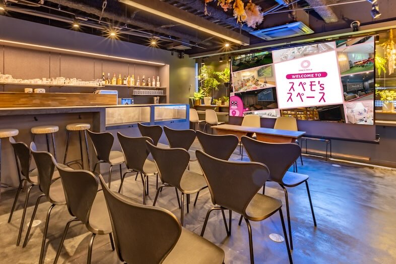 CafefleurLOUNGE心斎橋｜小規模セミナーや上映会の収録など多目的なイベント利用ができます