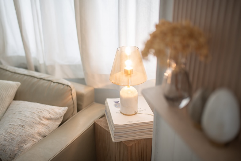 スタジオクークー︎｜【1F】テーブルランプ