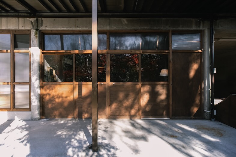 unbox okuōme｜【Main room】木漏れ日が差し込む外観