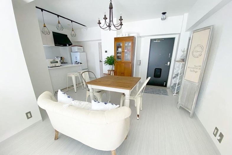 亀戸902マンションスタジオ｜窓側から撮影したアングル