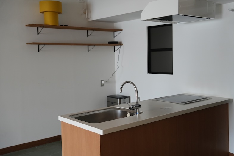 MYTONE STUDIO｜シンプルで機能的なキッチン